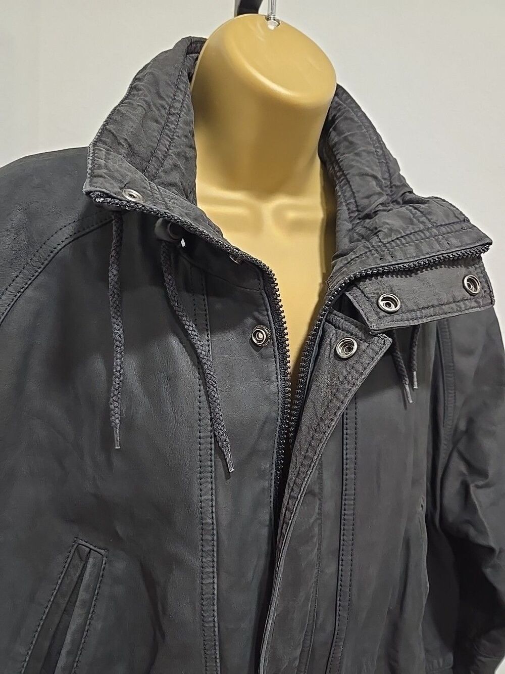 90s Black Leather Quilted Field Chore Barn Coat Mens Size Large Military Utility